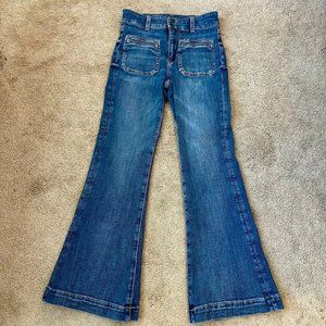 American Eagle Next Level Stretch Flare Jeans Size 2 Short